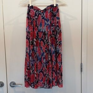Chic Floral Midi Skirt in Red and Blue